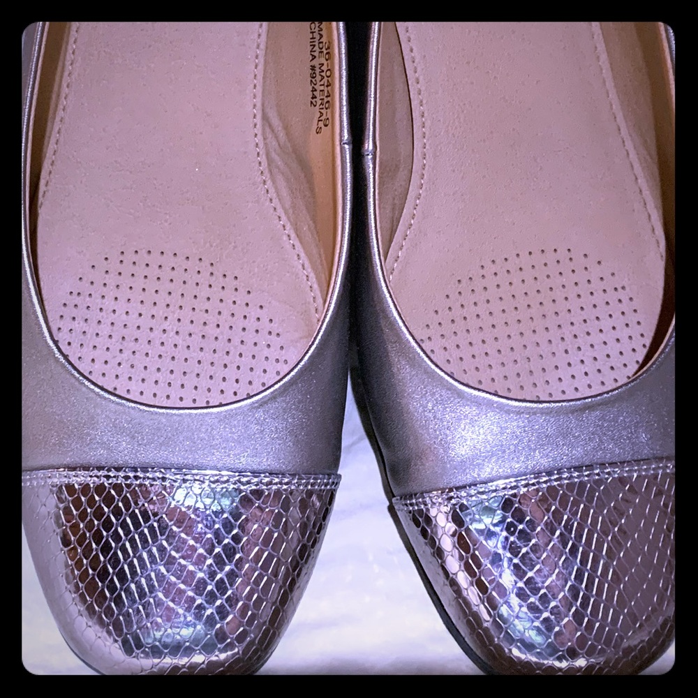Comfortview silver flats